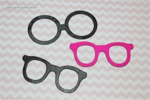 Декоративные очки черного и малинового цвета, 8 см, 3 шт